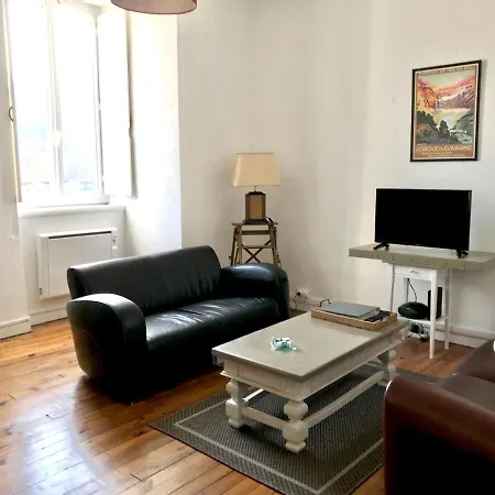Arcolan T2 Meuble Equipe 55m2 * Salies-de-Béarn